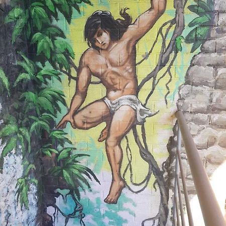 Jungle - Дом-Сказка У Моря オデッサ エクステリア 写真